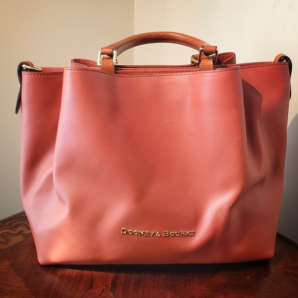 Dooney Bourke Large City Barlow